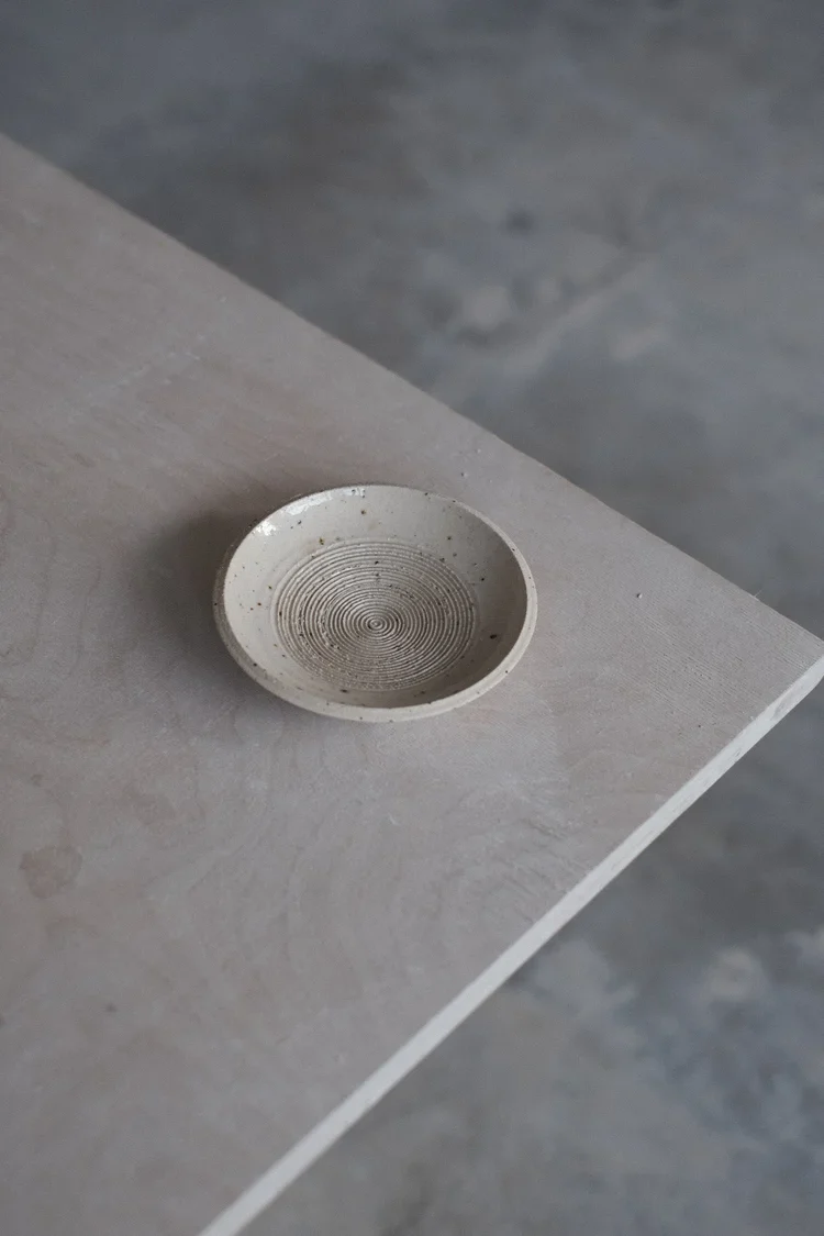 Eleanor Torbati - Garlic Grater Dish - Image 3